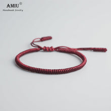 Charger l&#39;image dans la galerie, Bracelet fil rouge tibetain authentique porte bonheur
