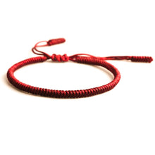 Charger l&#39;image dans la galerie, Bracelet fil rouge tibetain authentique porte bonheur
